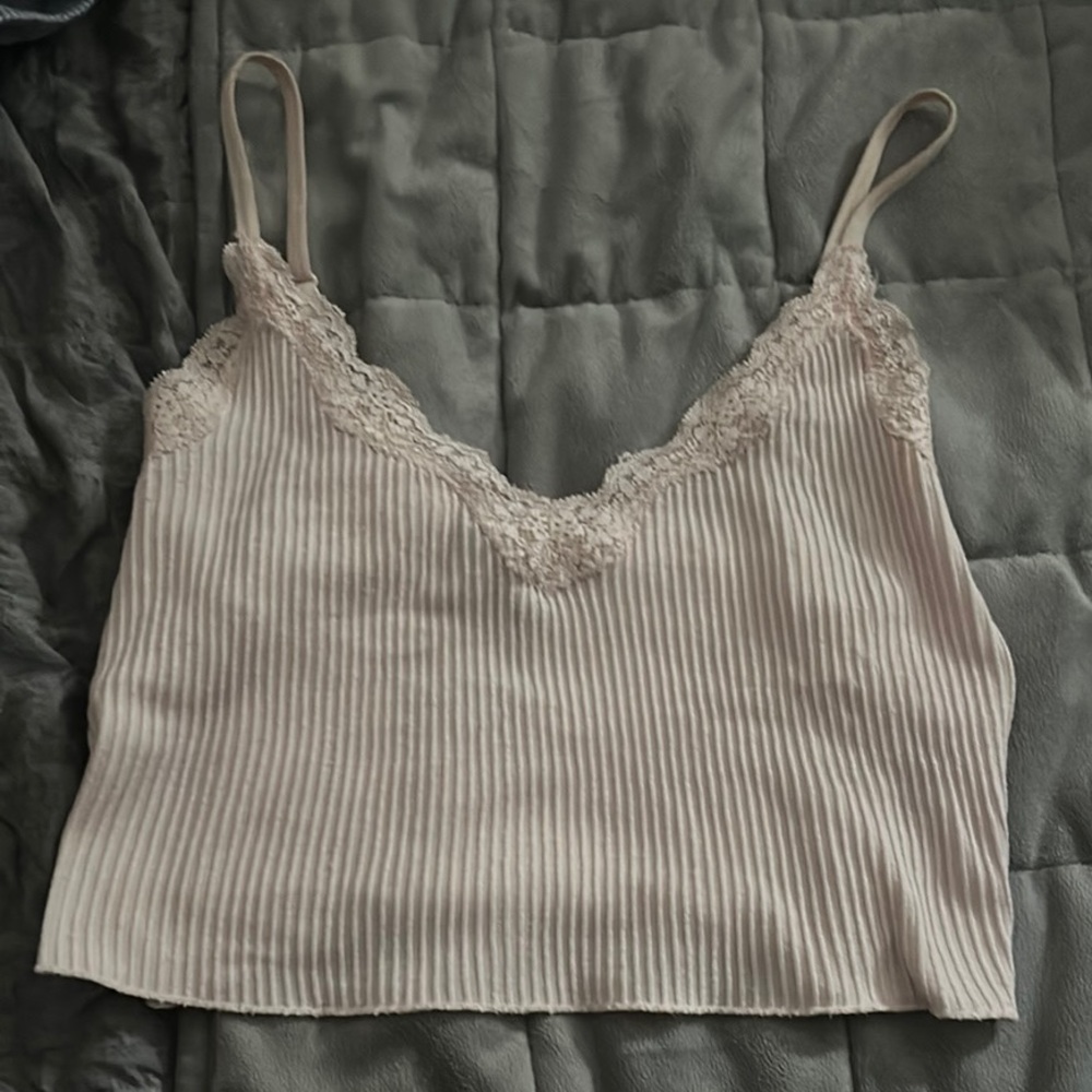 pink lace trim tank top